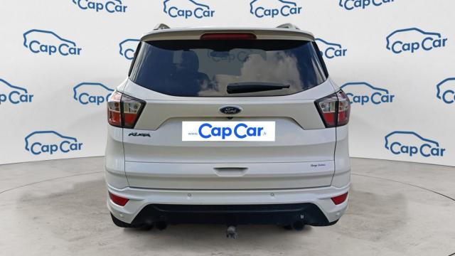 Ford Kuga image 2
