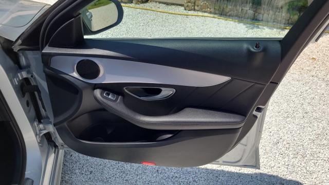 Mercedes Benz Classe C image 9