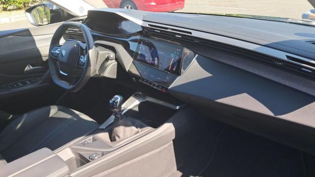Peugeot 308 image 5
