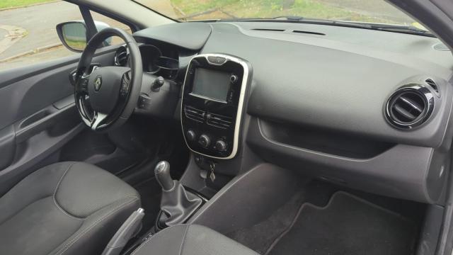 Renault Clio image 6