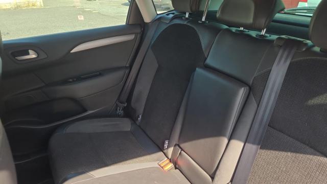 Citroen C4 image 8