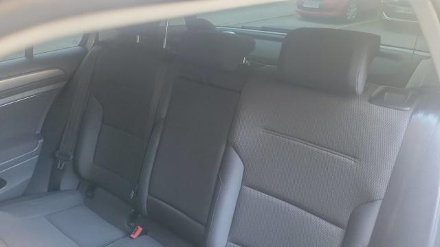 Volkswagen Golf image 2