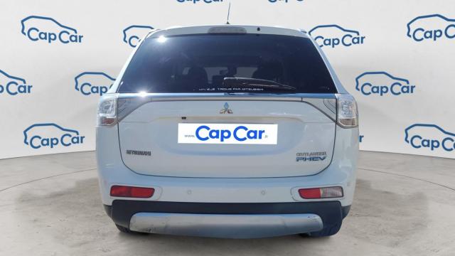 Mitsubishi Outlander image 9