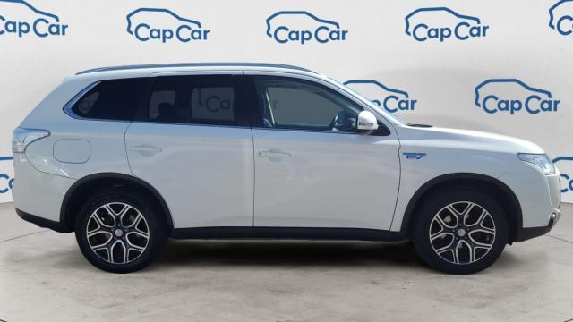 Mitsubishi Outlander image 6