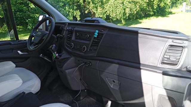 Ford Transit Custom image 1