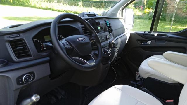 Ford Transit Custom image 4