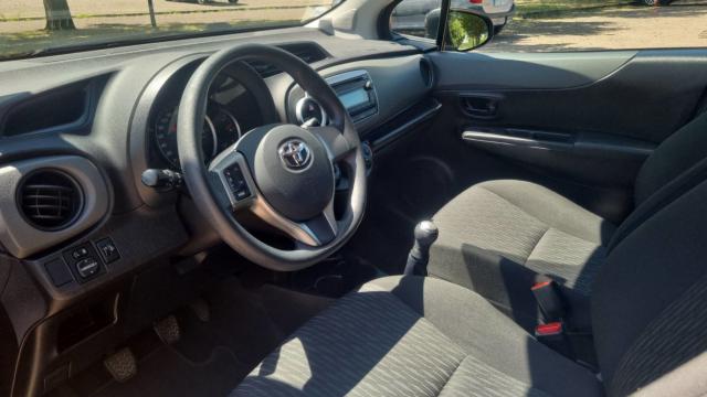 Toyota Yaris image 6