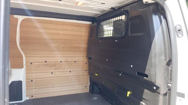 Opel Vivaro image 2