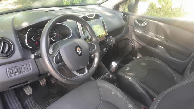 Renault Clio image 8