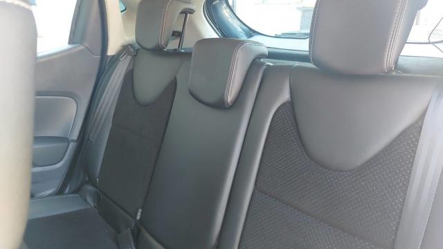 Renault Clio image 6