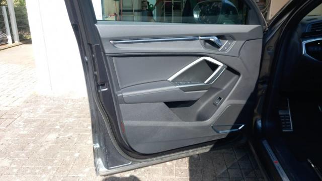 Audi Q3 image 6