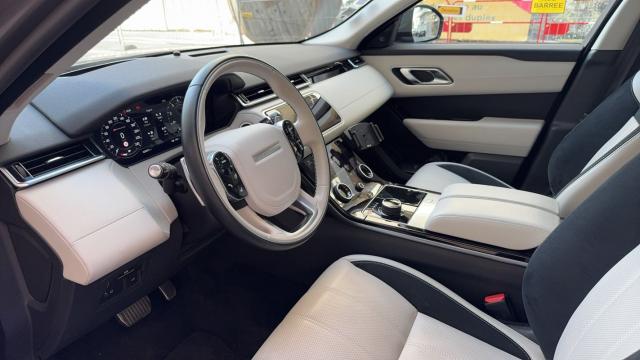 Land Rover Range Rover Velar image 8