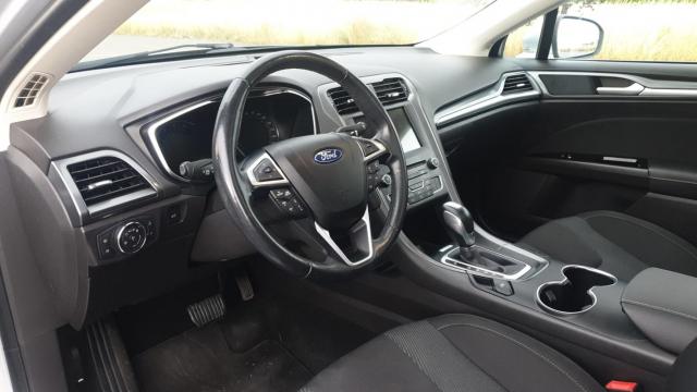 Ford Mondeo image 6