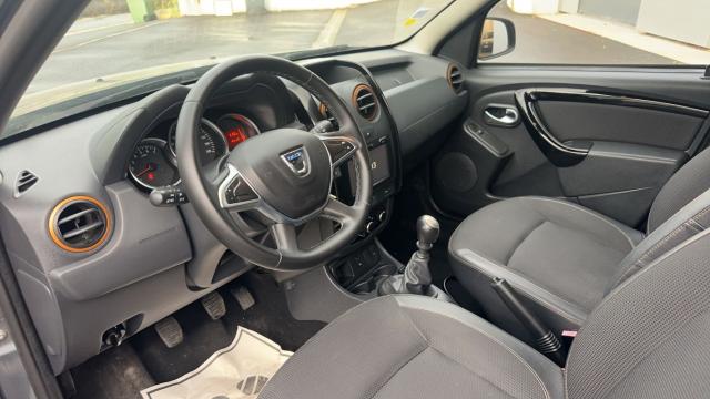 Dacia Duster image 2