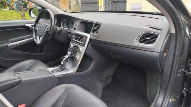 Volvo V60 Cross Country image 5