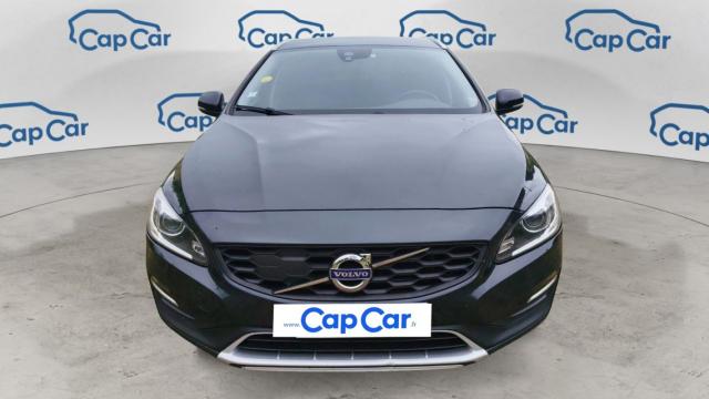 Volvo V60 Cross Country image 3