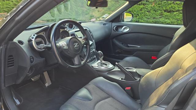 Nissan 370z image 8