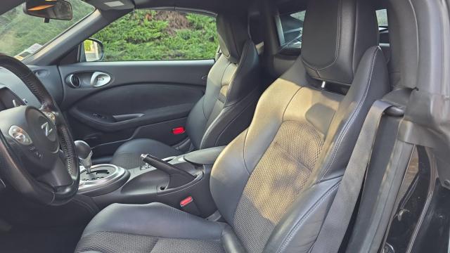Nissan 370z image 7