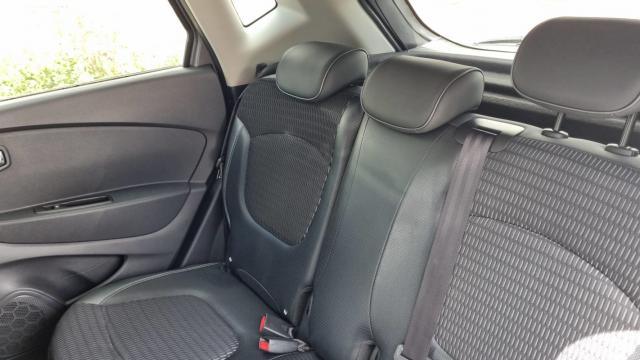Renault Captur image 1