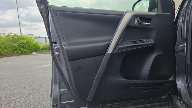 Toyota Rav4 image 1