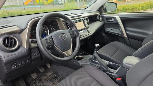 Toyota Rav4 image 5