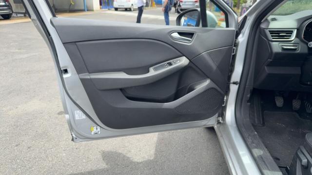 Renault Clio image 1