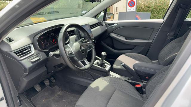 Renault Clio image 6