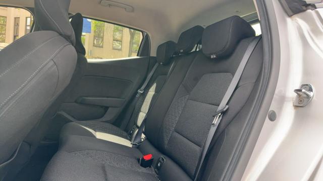 Renault Clio image 9