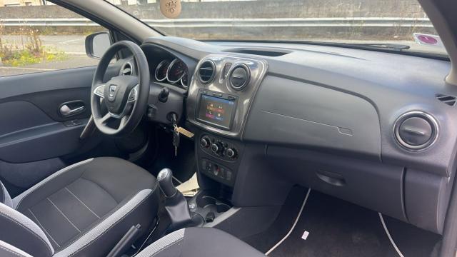 Dacia Sandero image 4