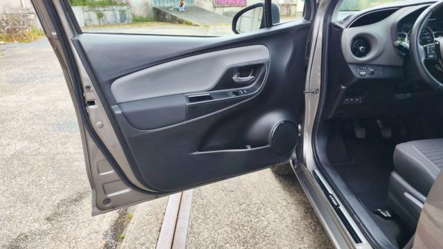 Toyota Yaris image 3