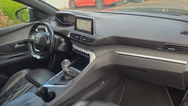 Peugeot 5008 image 5