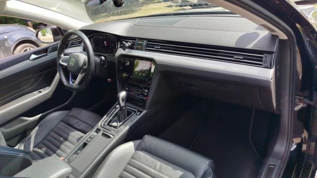 Volkswagen Passat image 4