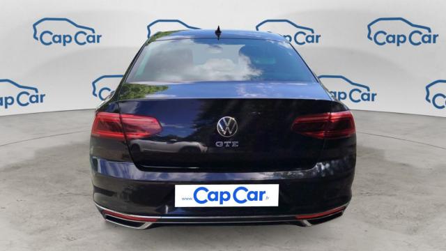 Volkswagen Passat image 6