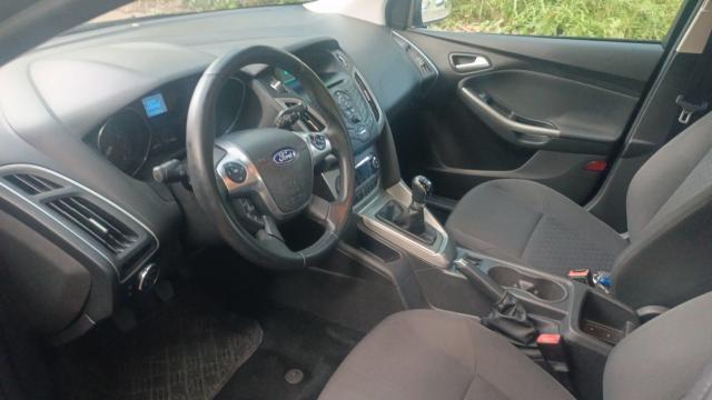 Ford Focus image 7