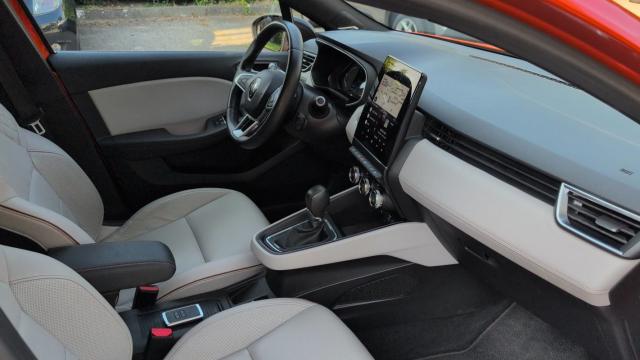 Renault Clio image 6