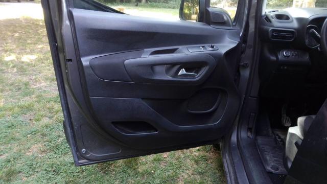 Opel Combo image 6