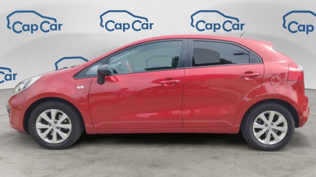 Kia Rio image 1