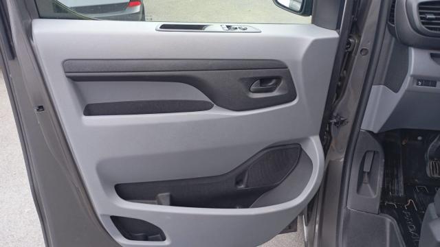 Toyota Proace image 2