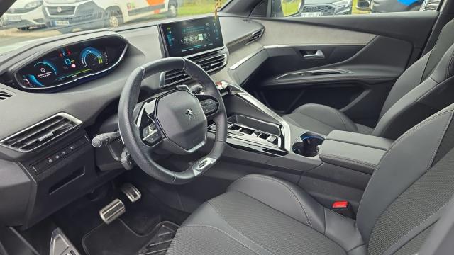 Peugeot 3008 image 3