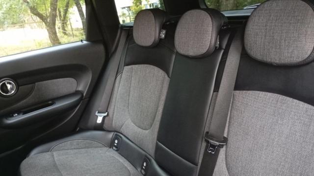 Mini Clubman image 1