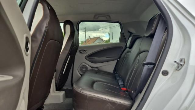 Renault Zoe image 9