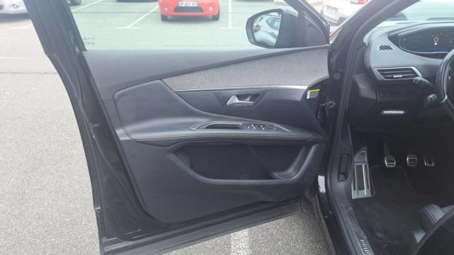Peugeot 3008 image 7