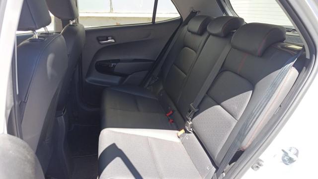 Kia Picanto image 2