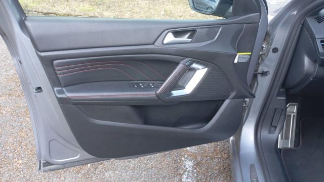 Peugeot 308 image 9
