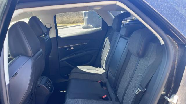 Peugeot 3008 image 9