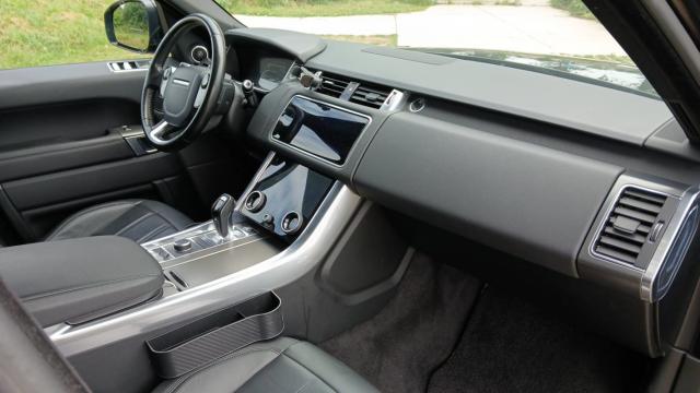 Land Rover Range Rover Sport image 1