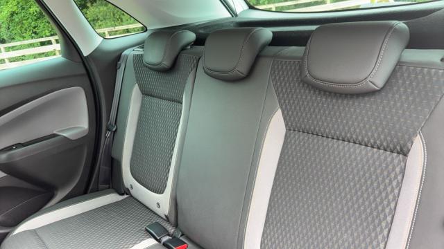 Opel Crossland X image 1