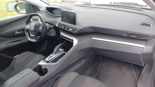 Peugeot 5008 image 3