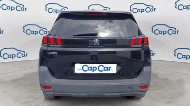Peugeot 5008 image 2