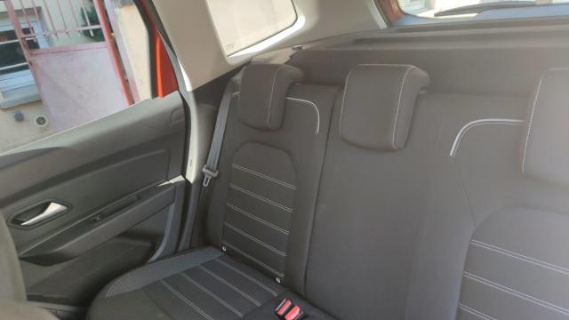 Dacia Duster image 1